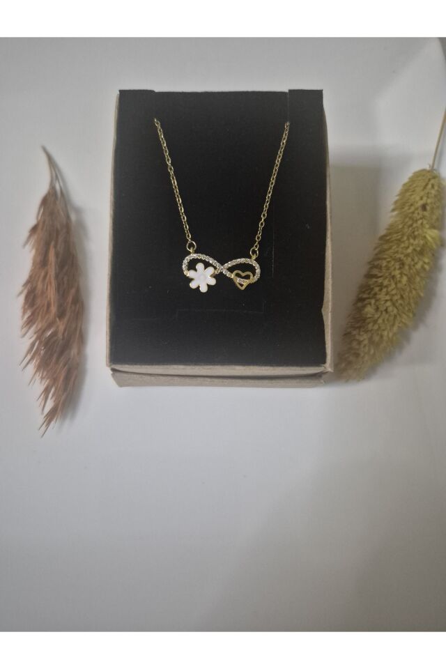 Çiçekli&kalpli sonsuzluk Figürlü Detaylı Zirkon Taşlı Kadın Kolye