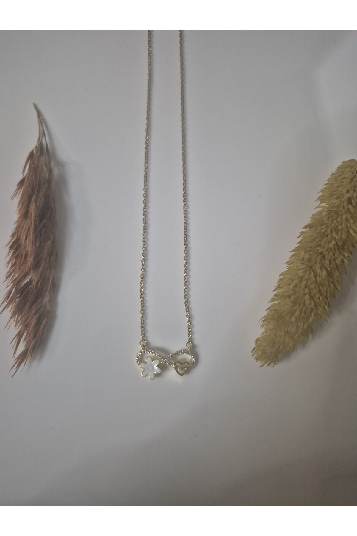 Çiçekli&kalpli sonsuzluk Figürlü Detaylı Zirkon Taşlı Kadın Kolye