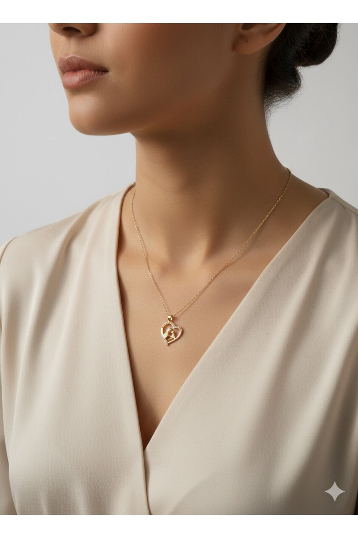 Anne ve Çocuk Temalı Zirkon Taşlı Kolye