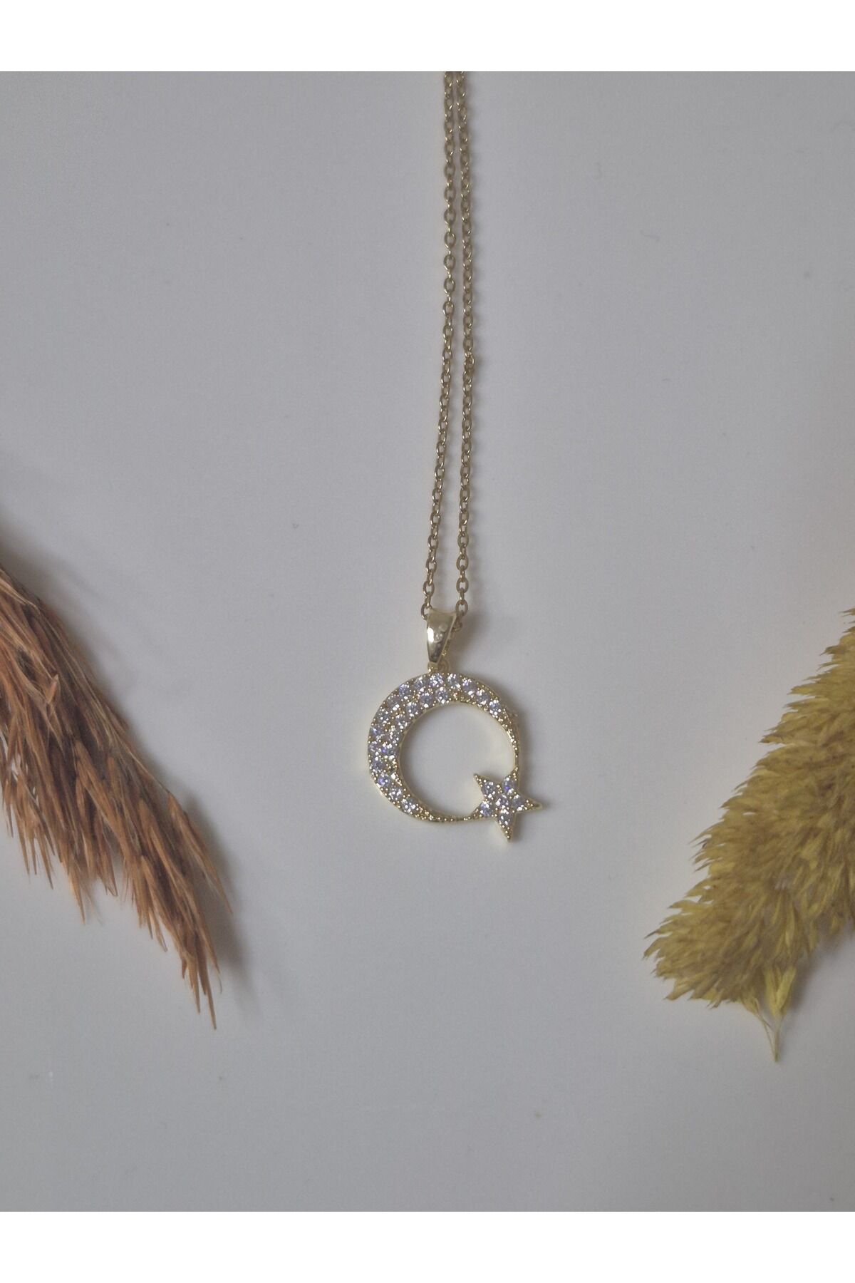Kadın Ay Yıldız Figürlü Zirkon Taşlı Kolye - Anneye Sevgiliye Hediyelik Şık Tasarım