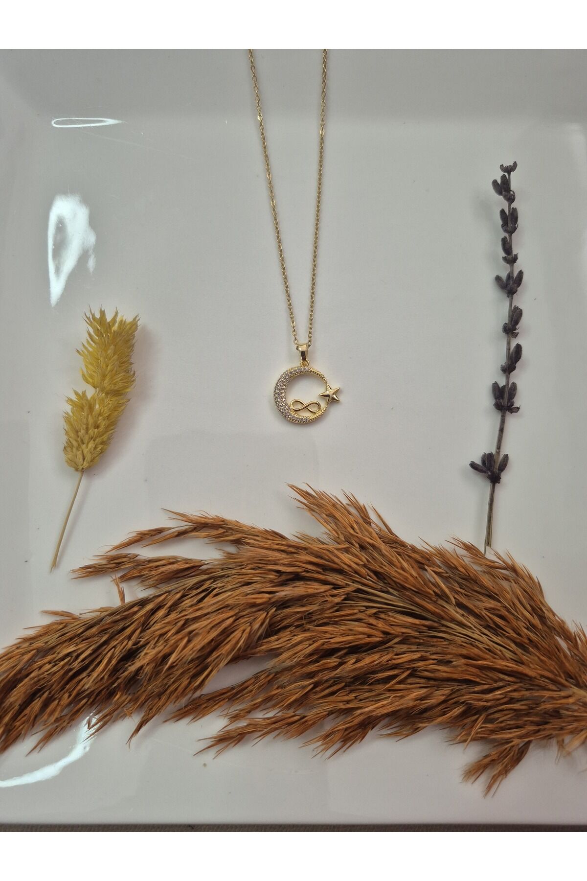 Altın Renk Sonsuzluk Ay Yıldız Kolye – Kadın Çelik Zincir