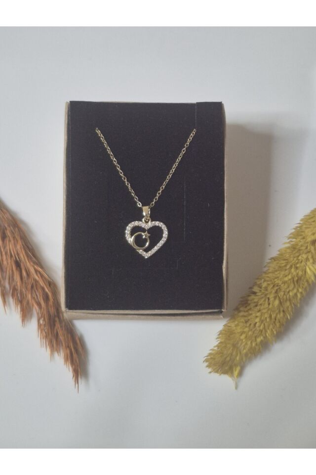 Zirkon Taşlı Kalp ve Ay Yıldız Detaylı Kolye