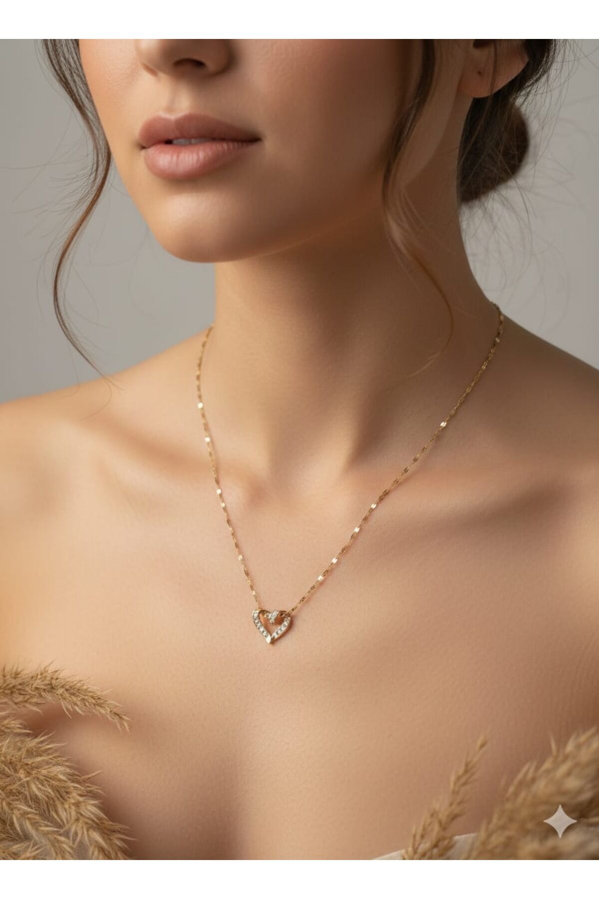 Çelik Zirkon Taşlı Kalpli Kolye