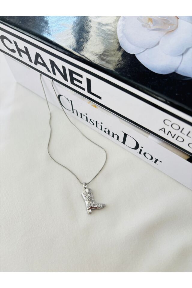 Çizme Figürlü silver  Kolye