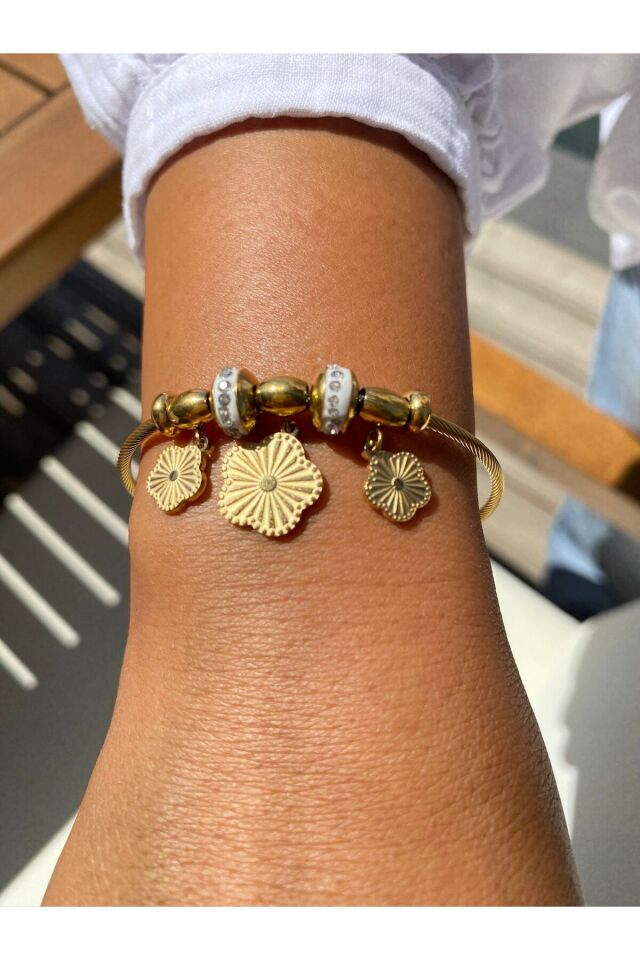 ''Yonca Figürlü Charm Bileklik – Gold'' Sarı - Standart